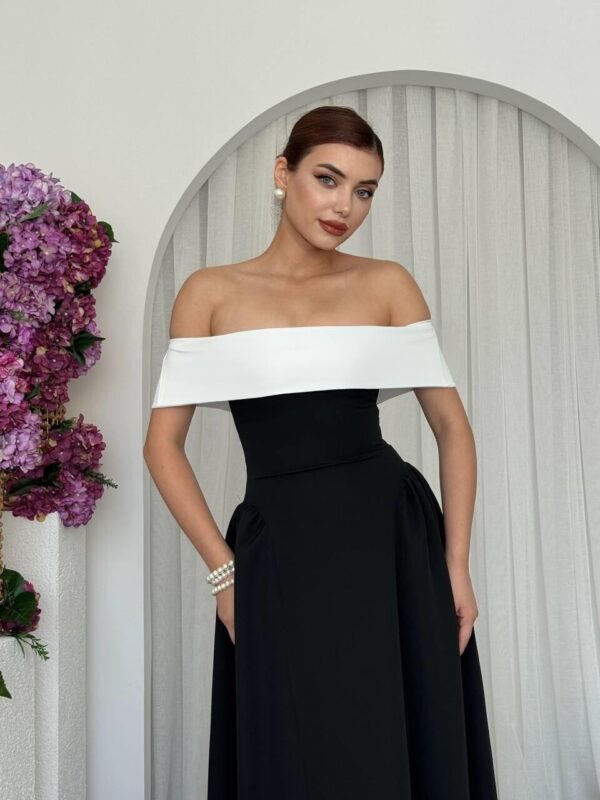 Osis Elegant Strapless Black Dress