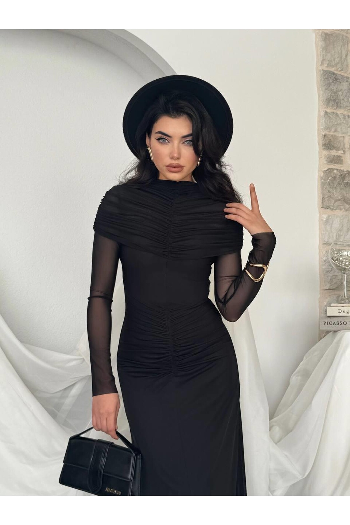 novia-buzgulu-elbise-41065.jpg